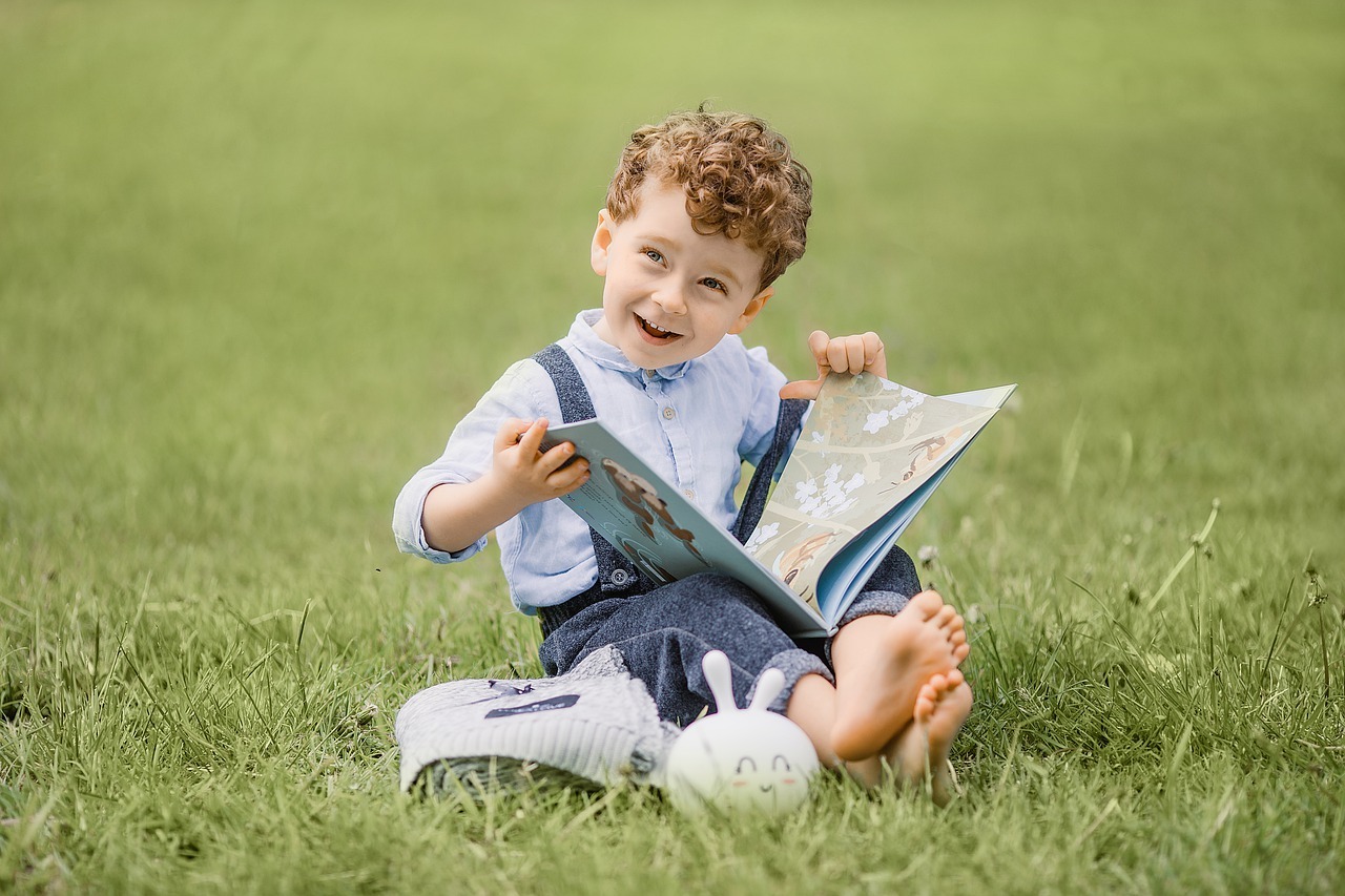 child, little boy, reading